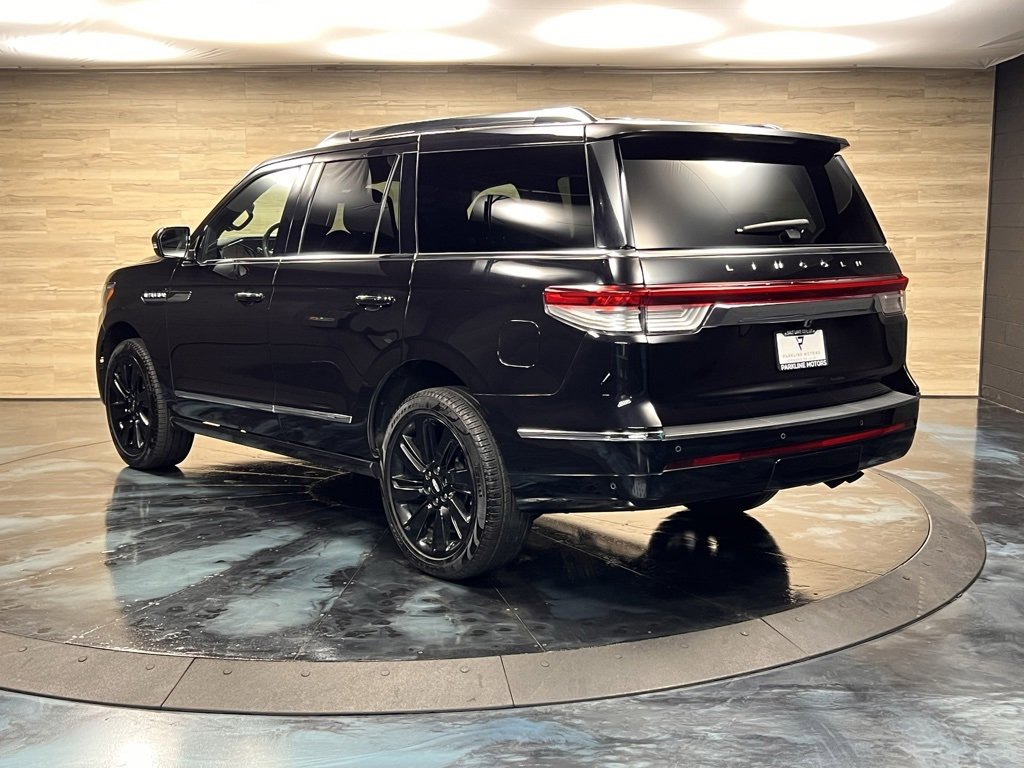 Used 2024 Lincoln Navigator Reserve image 7