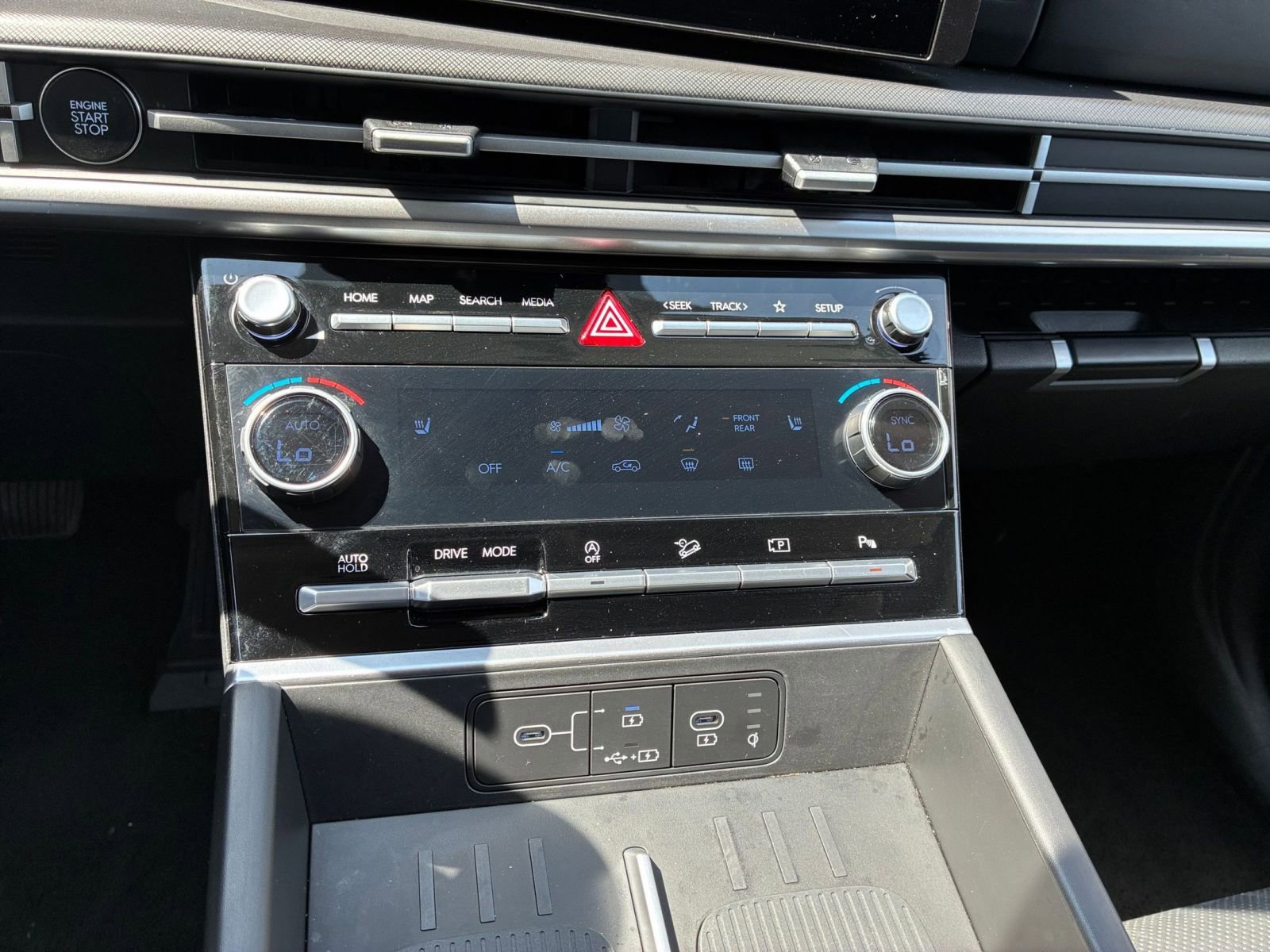 Used 2025 Hyundai Santa Fe SEL image 20