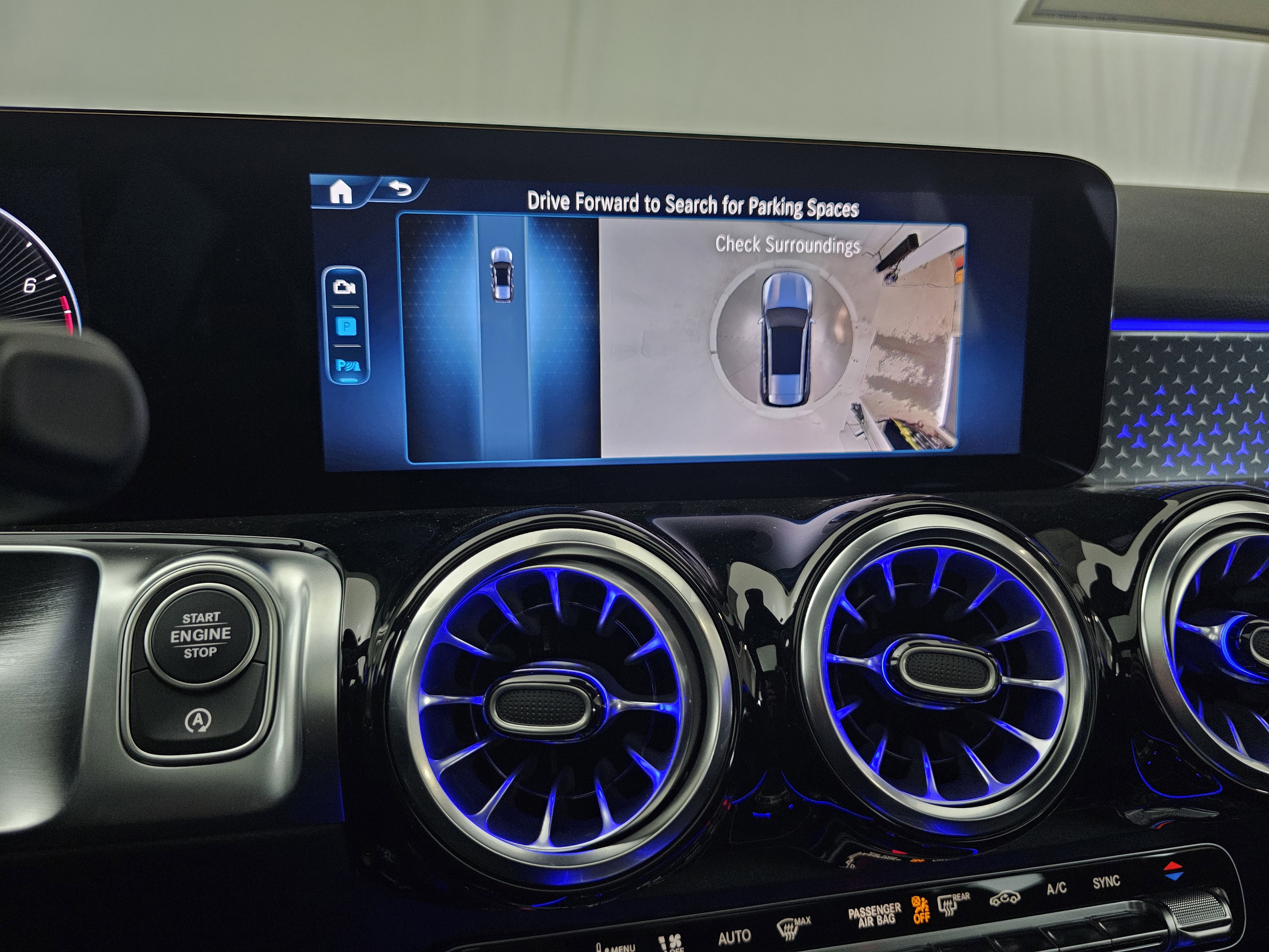 New 2026 Mercedes-Benz GLB 250 4MATIC image 46