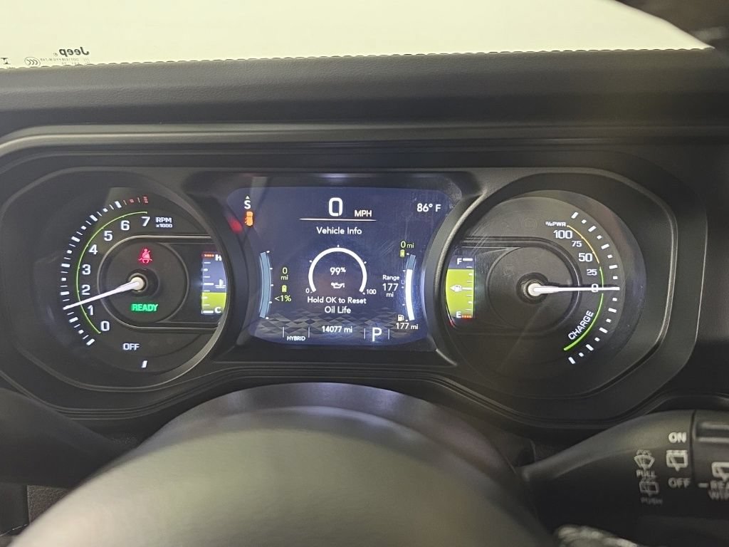Certified 2025 Jeep Wrangler Unlimited Rubicon 4xe w/ Convenience Group AWD/4WD image 27