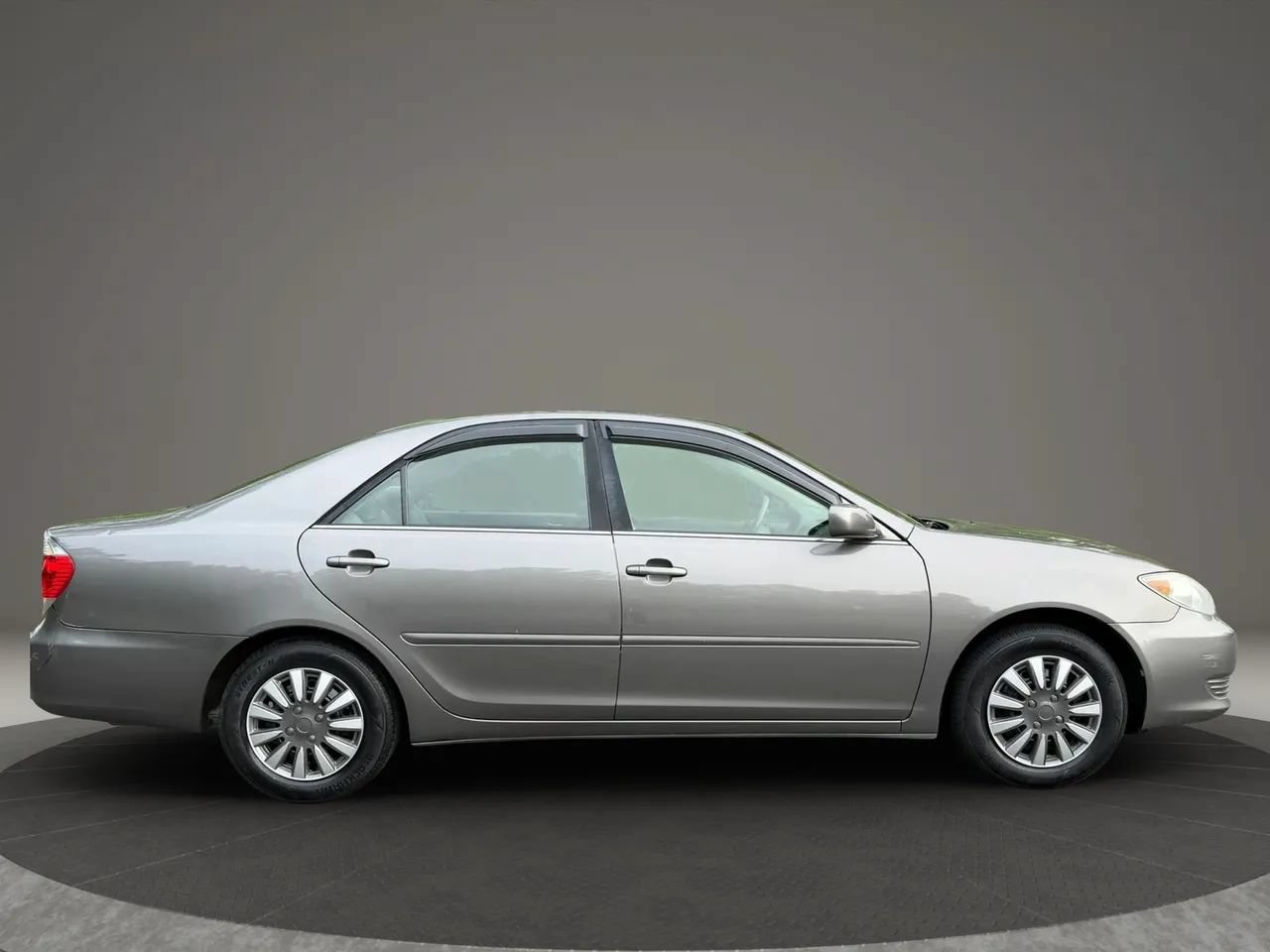 Used 2006 Toyota Camry LE FWD image 9