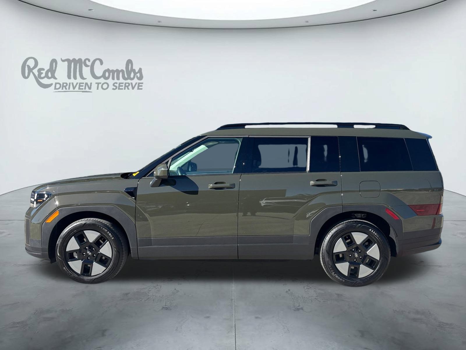 Used 2025 Hyundai Santa Fe SEL image 2