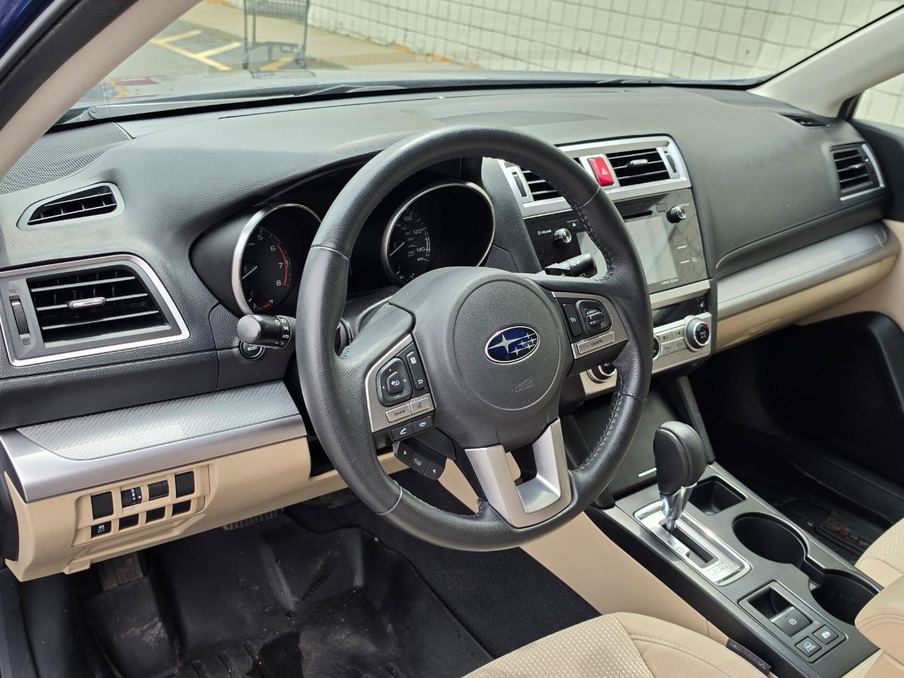 Used 2017 Subaru Outback 2.5i Premium AWD/4WD image 10