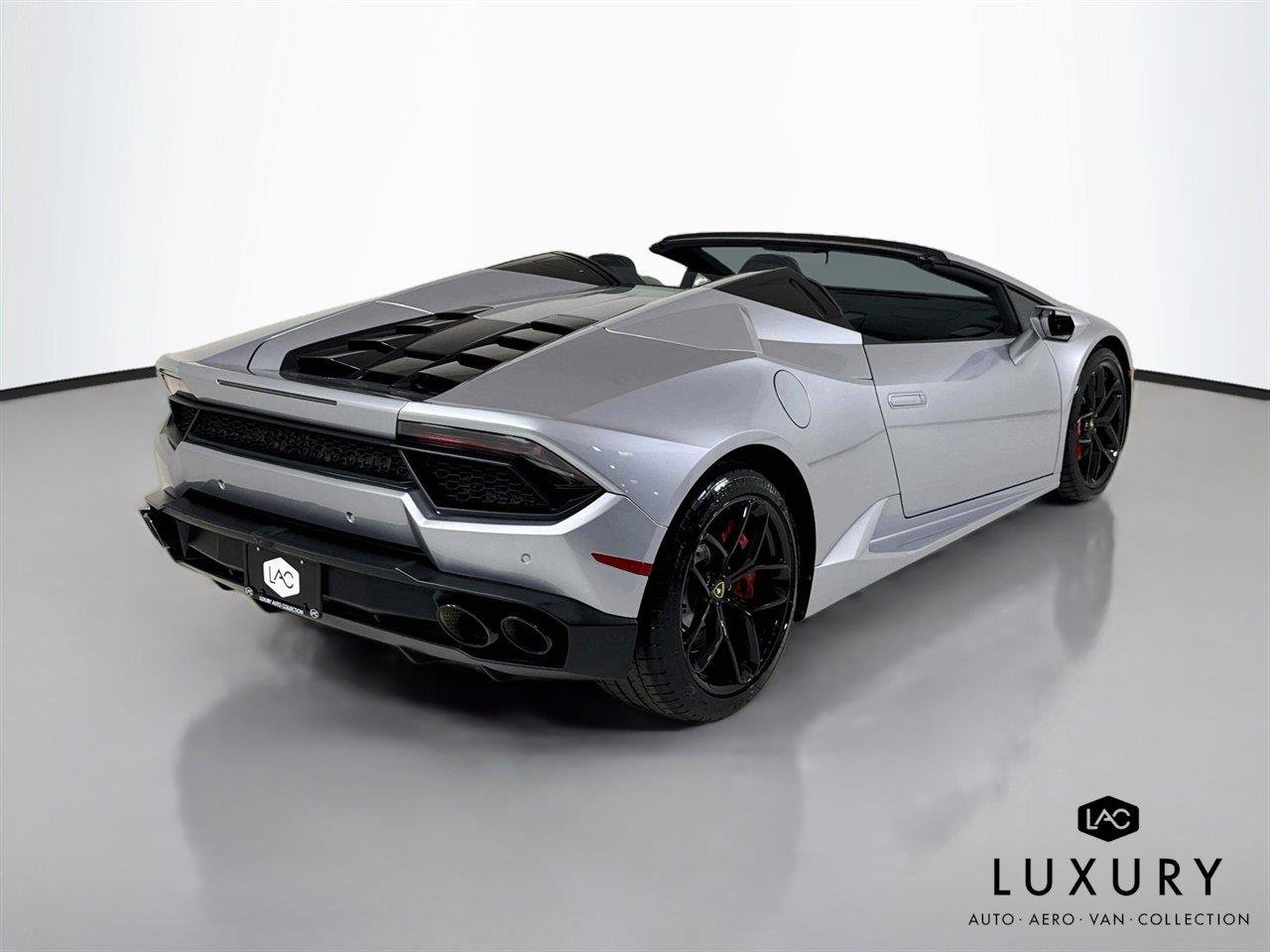 Used 2018 Lamborghini Huracan LP 580-2 RWD image 6