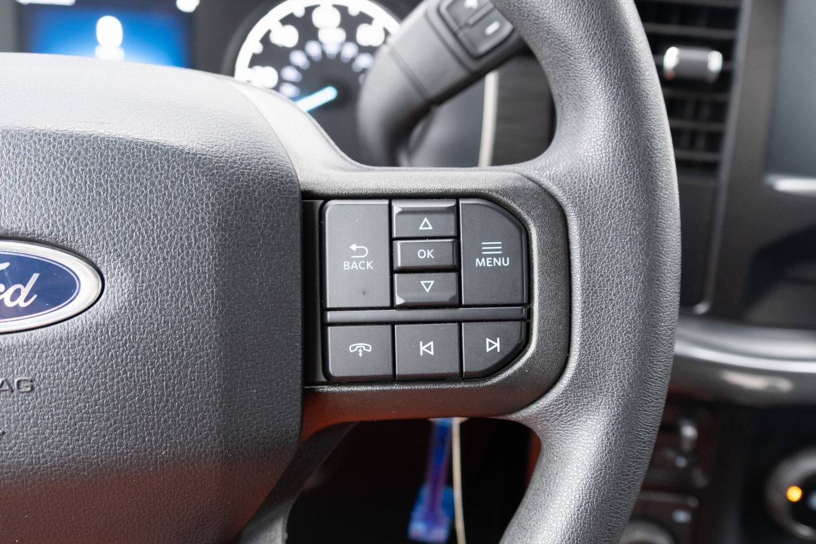 Used 2023 Ford F150 XL w/ Trailer Tow Package image 7