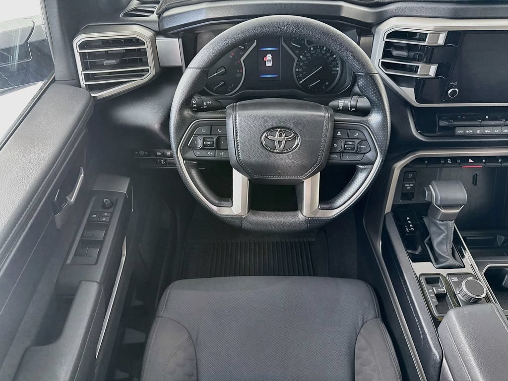 Used 2026 Toyota Tundra SR5 w/ SR5 Convenience Package AWD/4WD image 10