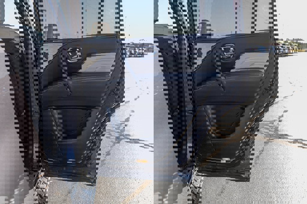 Used 2019 INFINITI QX80 Limited image 35