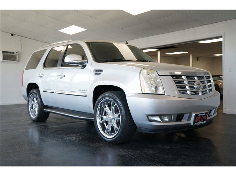 Used 2010 Cadillac Escalade AWD