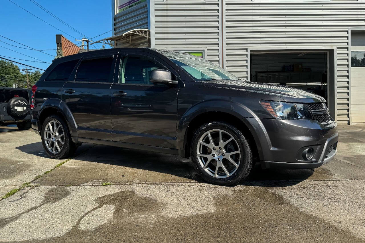 Used 2018 Dodge Journey GT w/ Driver Convenience Group AWD/4WD image 2