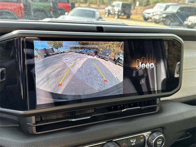 Used 2024 Jeep Wrangler Sport image 28