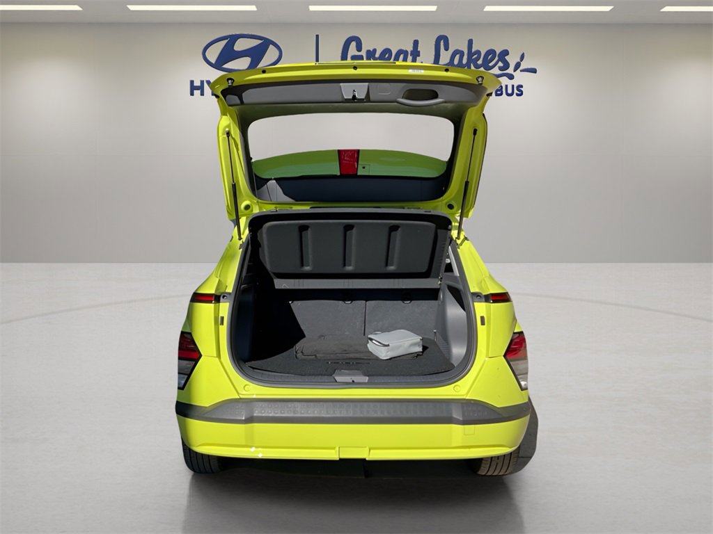 Certified 2024 Hyundai Kona SE image 11