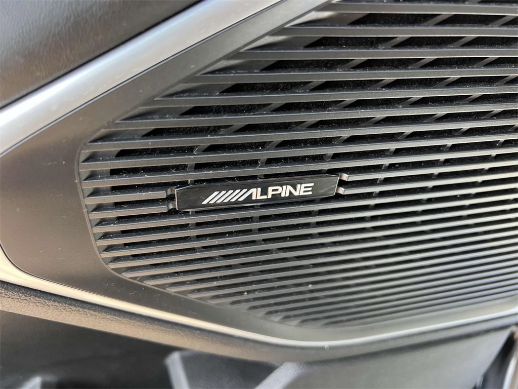 Used 2024 Jeep Wagoneer L Series II w/ Flexible Seating Group image 16