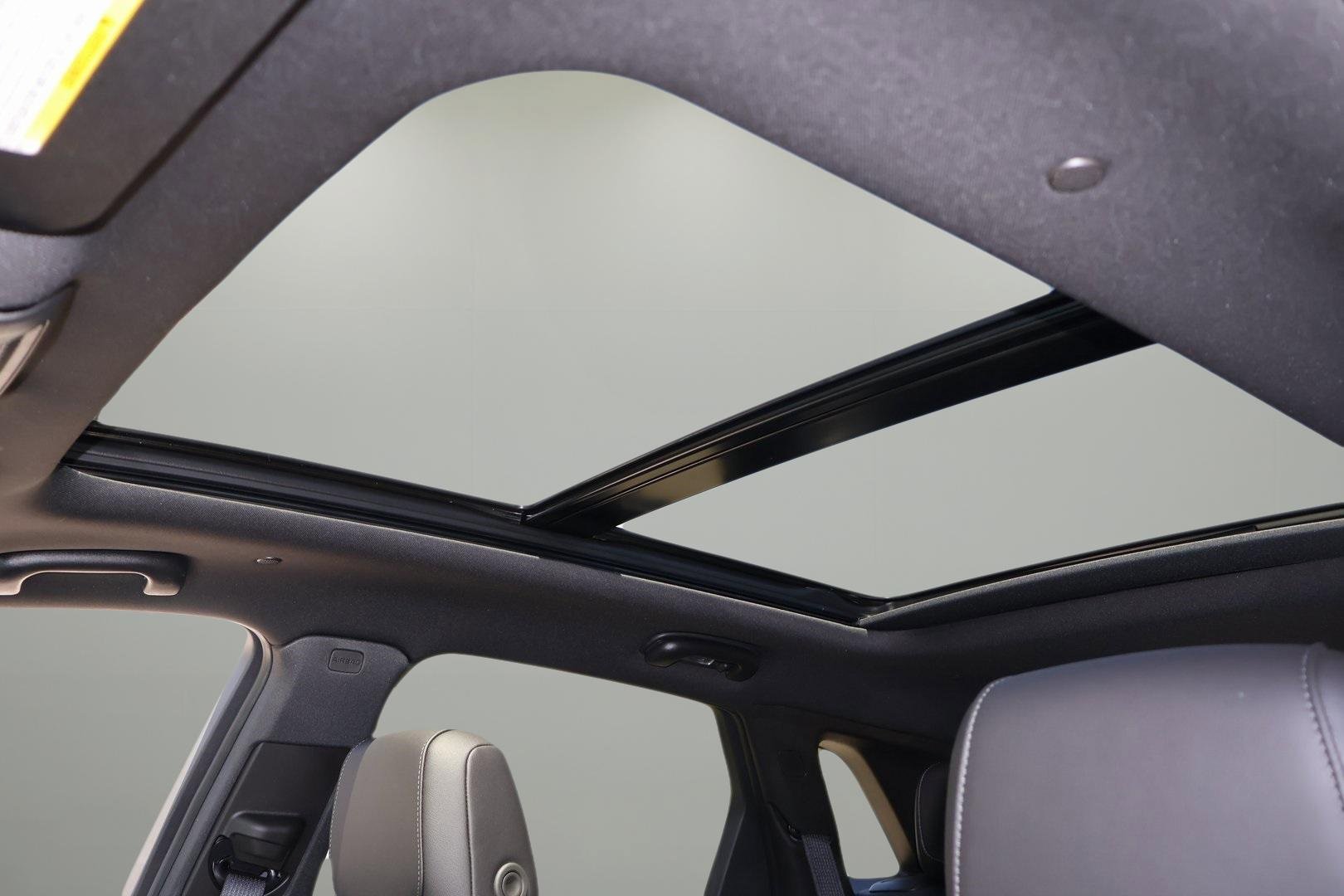 New 2025 Cadillac XT5 Premium Luxury image 28