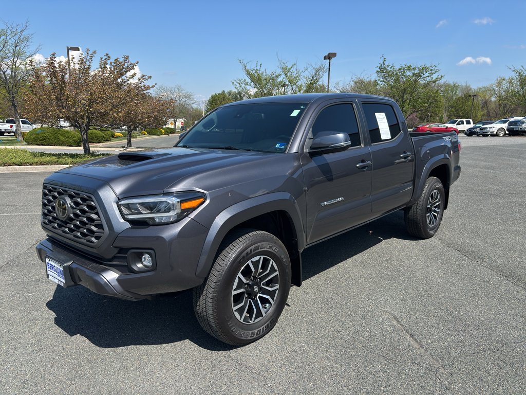 Used 2022 Toyota Tacoma TRD Sport w/ Technology Package