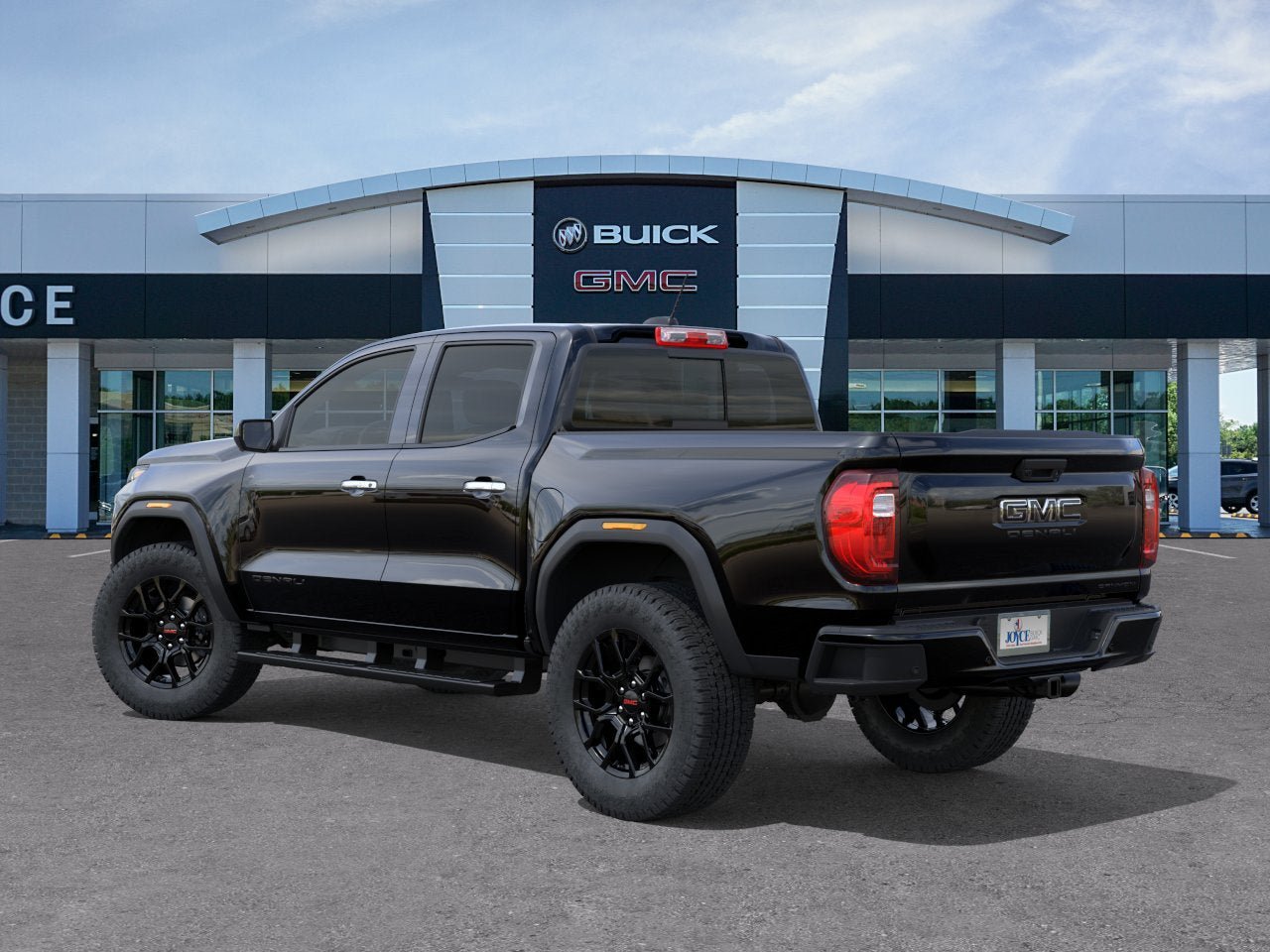 New 2026 GMC Canyon Denali w/ LPO, Denali Black Edition AWD/4WD image 3