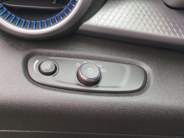 Certified 2024 Chevrolet Trax LS FWD image 16