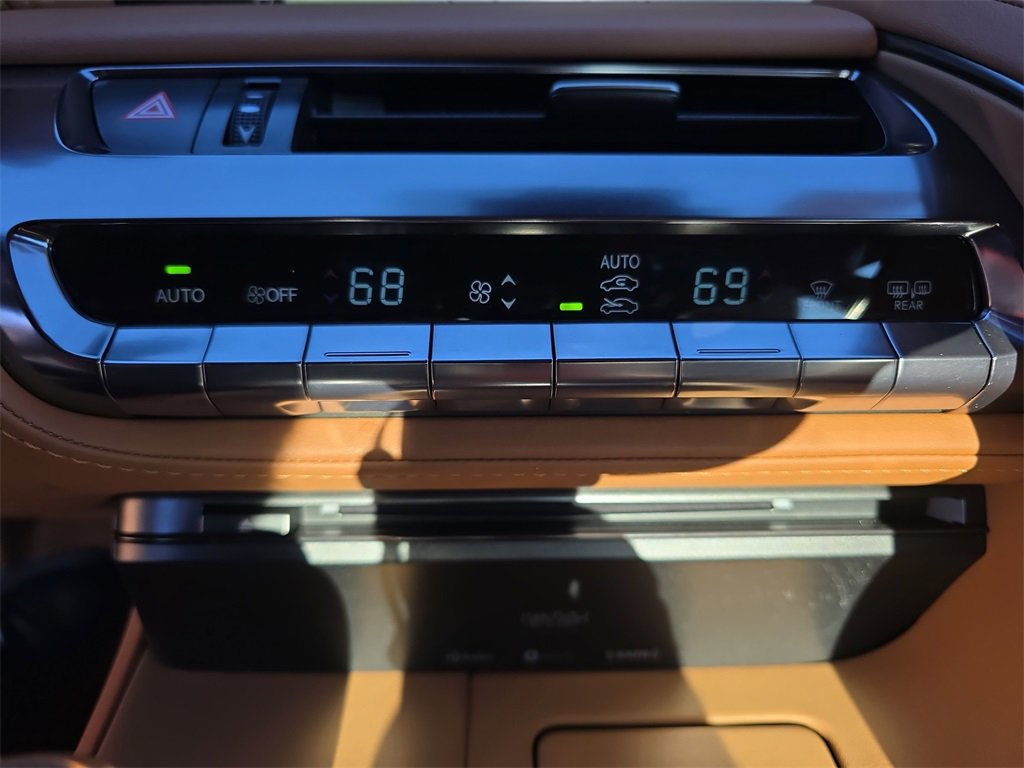 Used 2018 Lexus LC 500h image 22