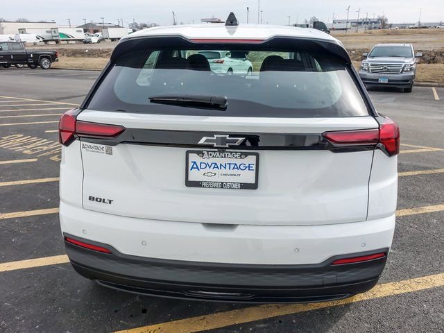 New 2027 Chevrolet Bolt LT image 7