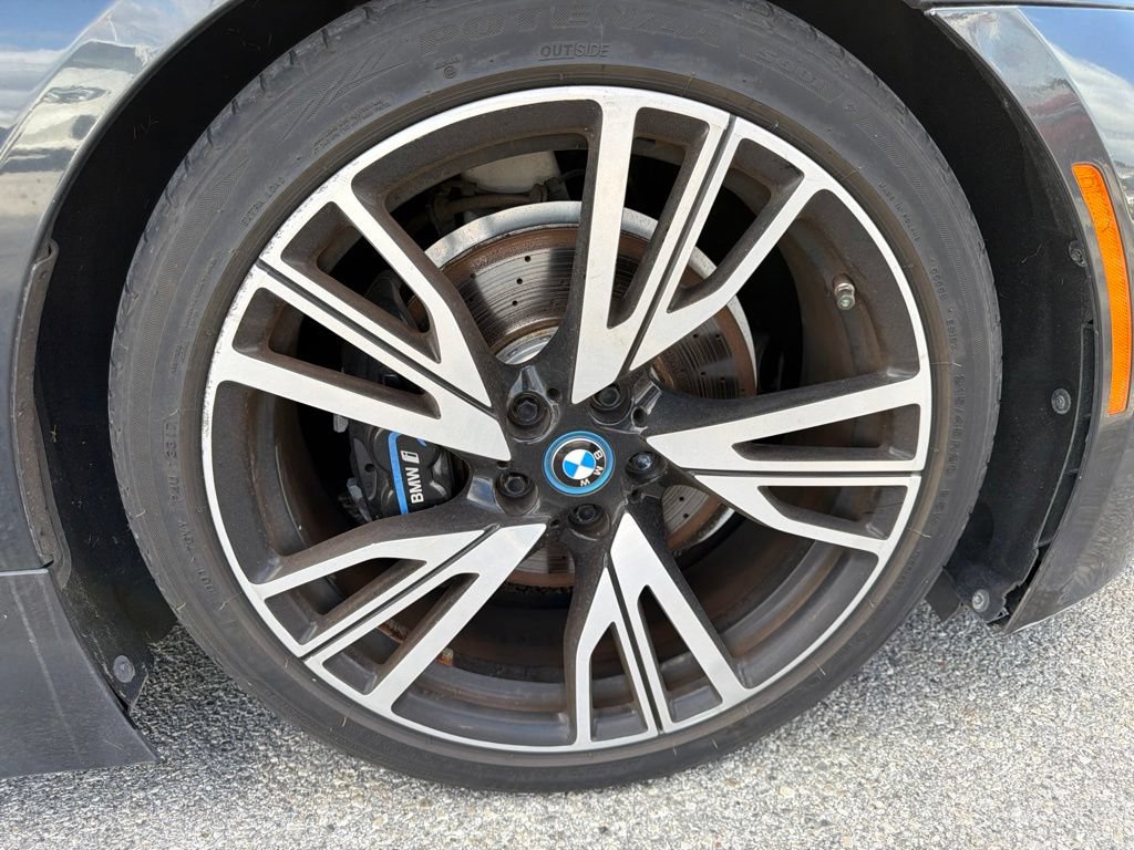 Used 2014 BMW i8 AWD/4WD image 5