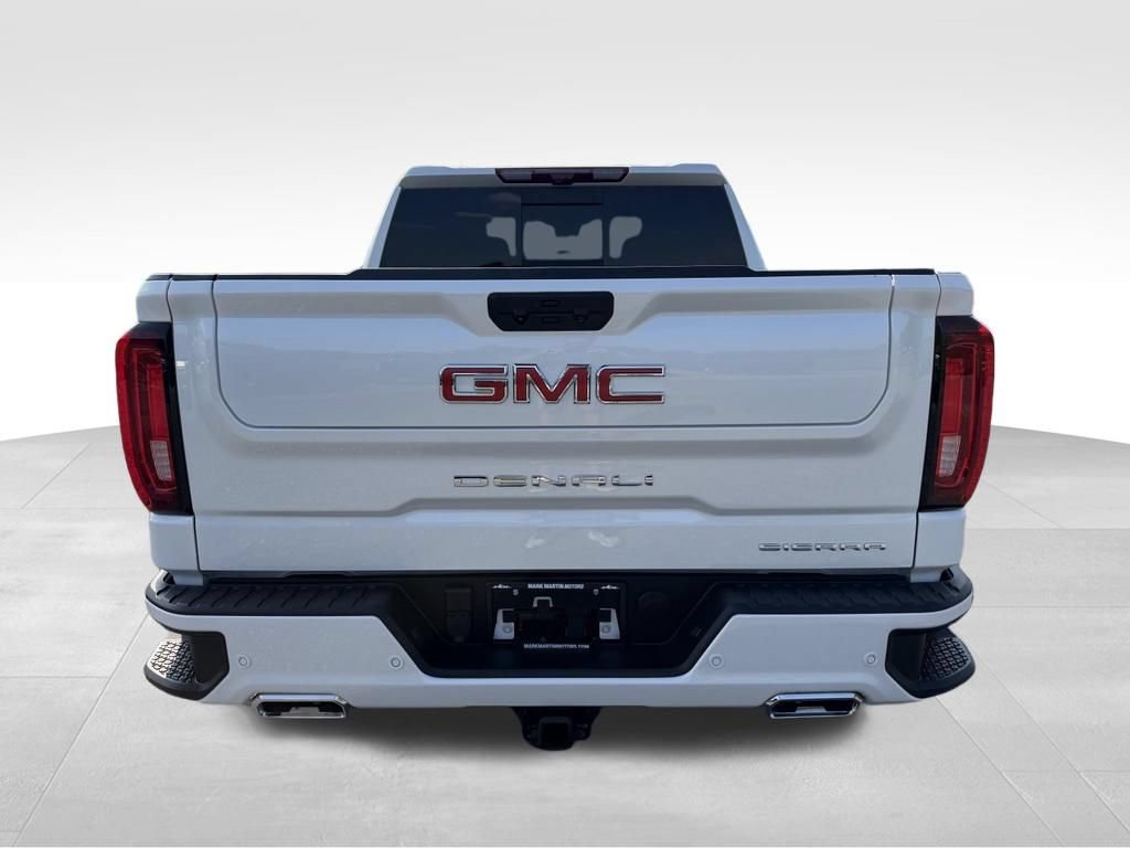 Used 2025 GMC Sierra 1500 Denali w/ Denali Reserve Package AWD/4WD image 18