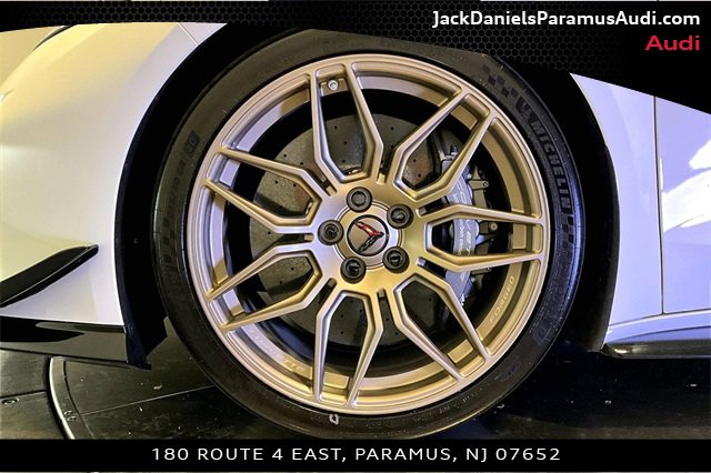 Used 2023 Chevrolet Corvette Z06 w/ Z07 Performance Package image 16