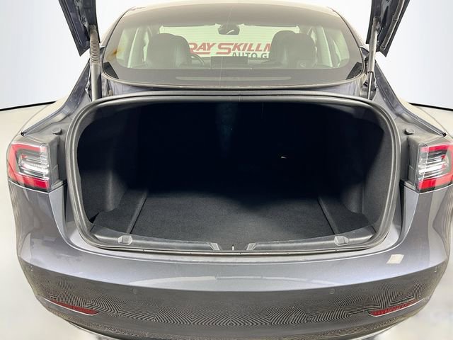 Used 2022 Tesla Model 3 image 23