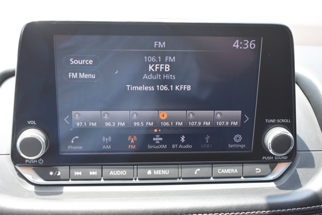 Used 2023 Nissan Rogue SV FWD image 24