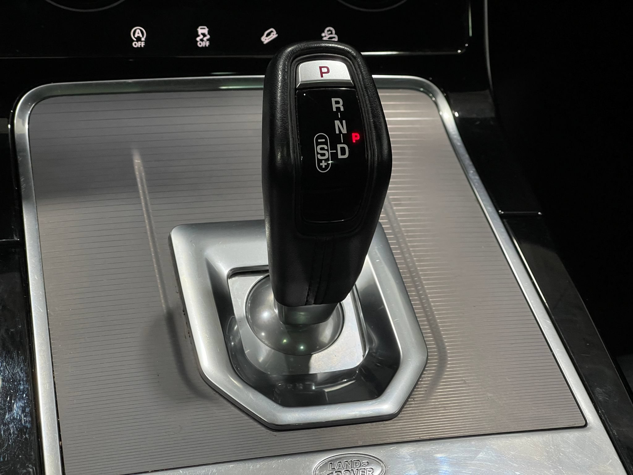 Used 2021 Land Rover Range Rover Evoque S AWD/4WD image 28
