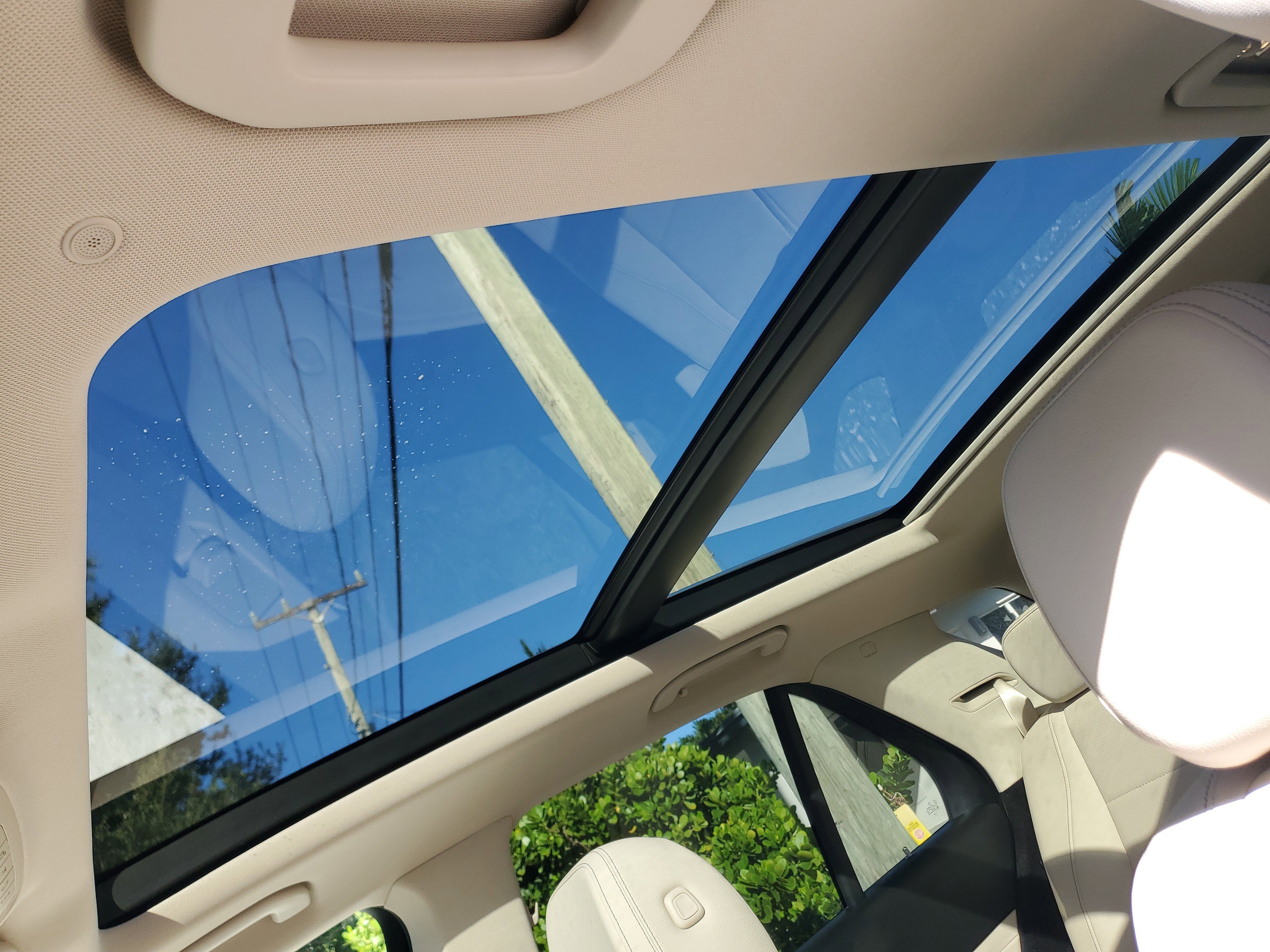 Used 2022 Mercedes-Benz GLE 350 w/ 3rd Row Seat Package image 19