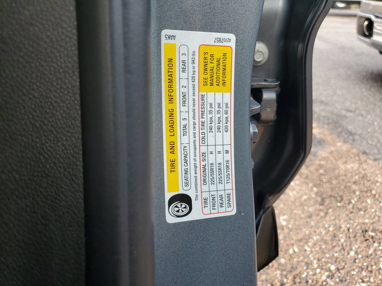 Used 2021 Buick Encore GX Select FWD image 30