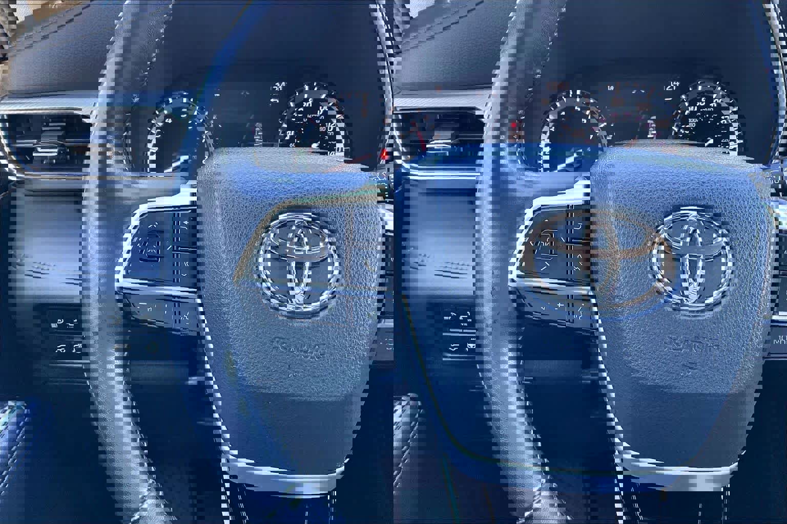 Used 2022 Toyota Highlander Platinum image 23