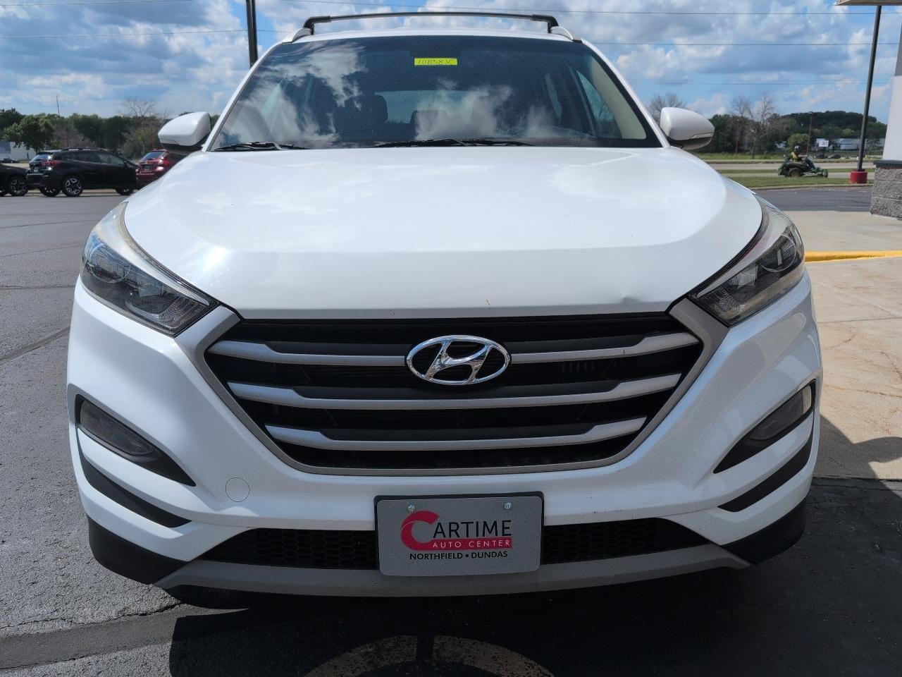 Used 2017 Hyundai Tucson Sport w/ Cargo Package AWD/4WD image 3