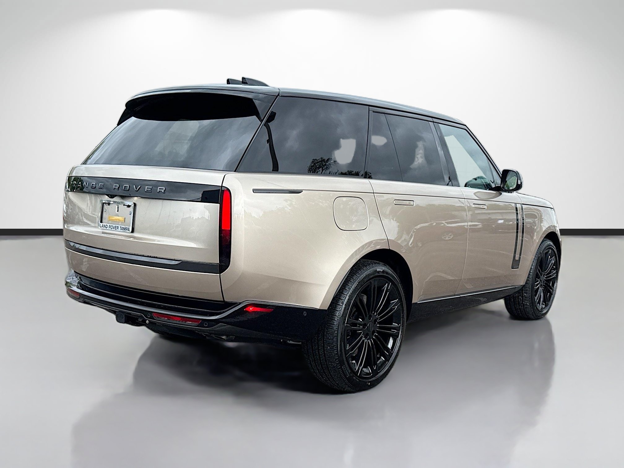 New 2026 Land Rover Range Rover Autobiography AWD/4WD image 5