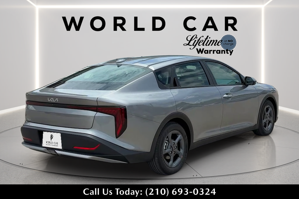 New 2026 Kia K4 FWD image 3