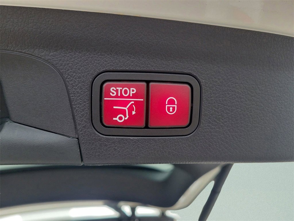 Used 2022 Mercedes-Benz GLE 350 image 11