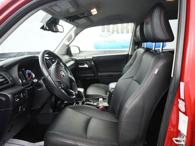 Used 2024 Toyota 4Runner TRD Off-Road Premium image 12
