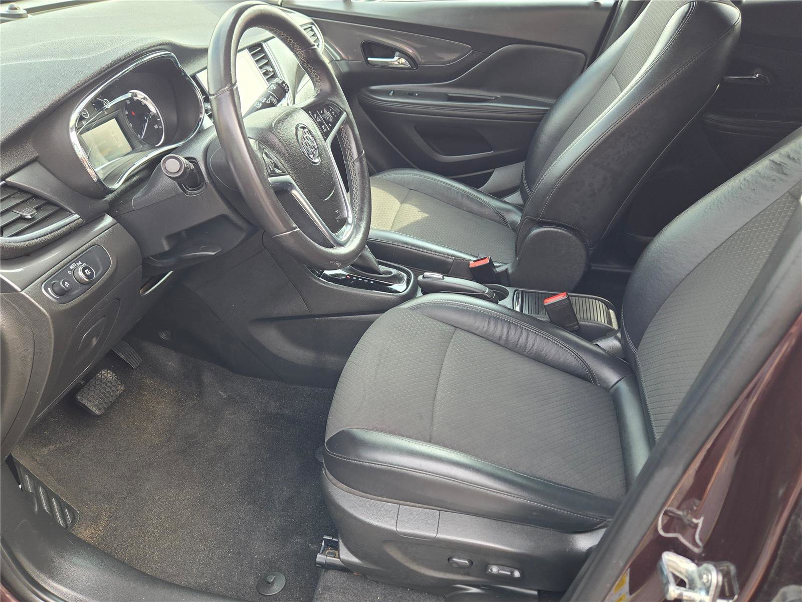 Used 2017 Buick Encore Preferred image 15