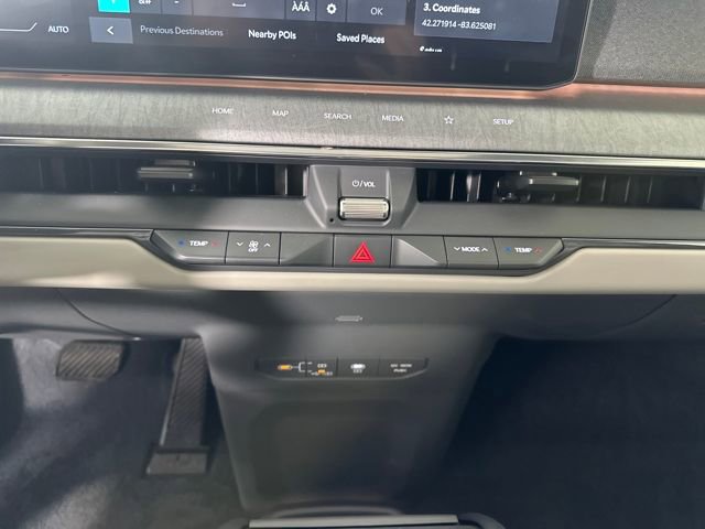 Used 2024 Kia EV9 Land image 23