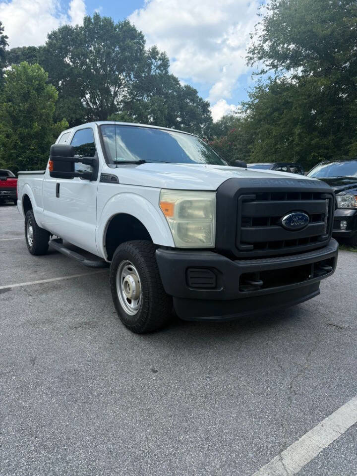 Used 2016 Ford F250 XL w/ Power Equipment Group AWD/4WD image 8