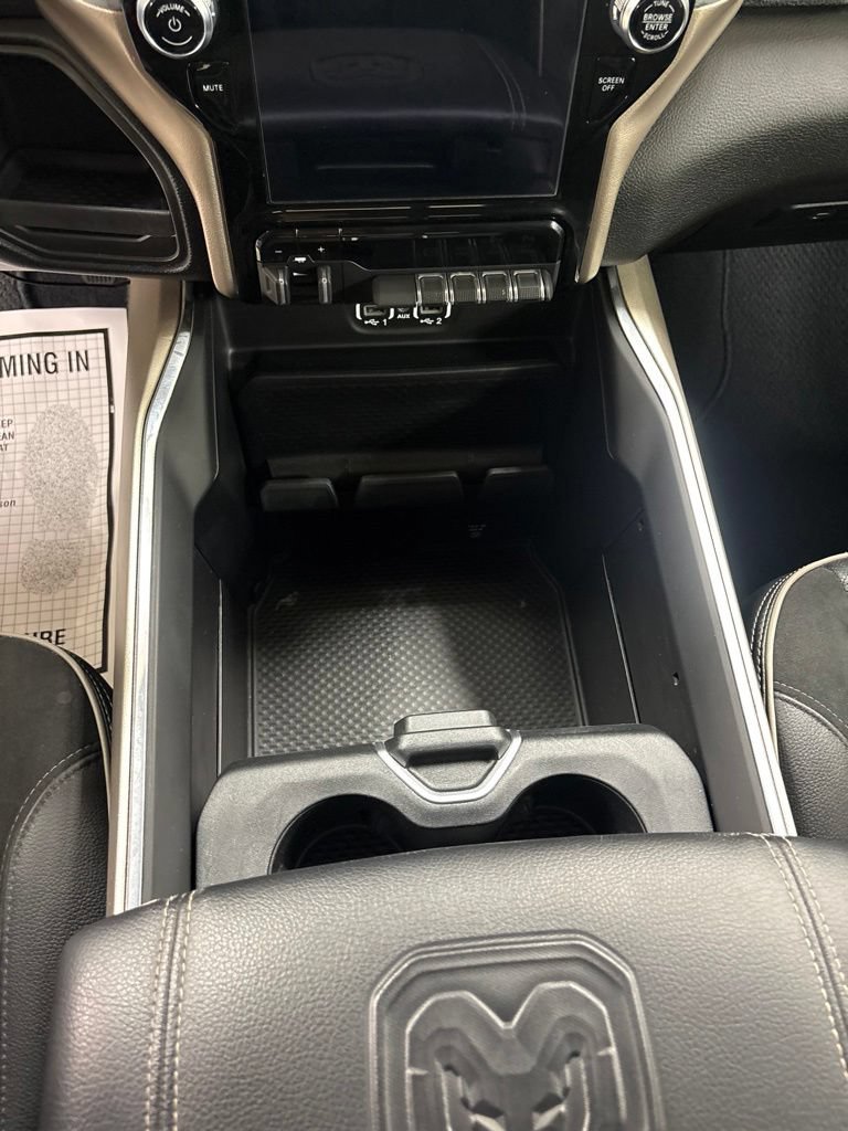 Used 2020 RAM 2500 Laramie RWD image 13