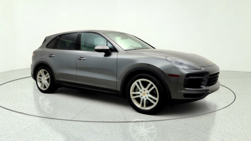 Used 2019 Porsche Cayenne S w/ Premium Plus Package AWD/4WD image 3