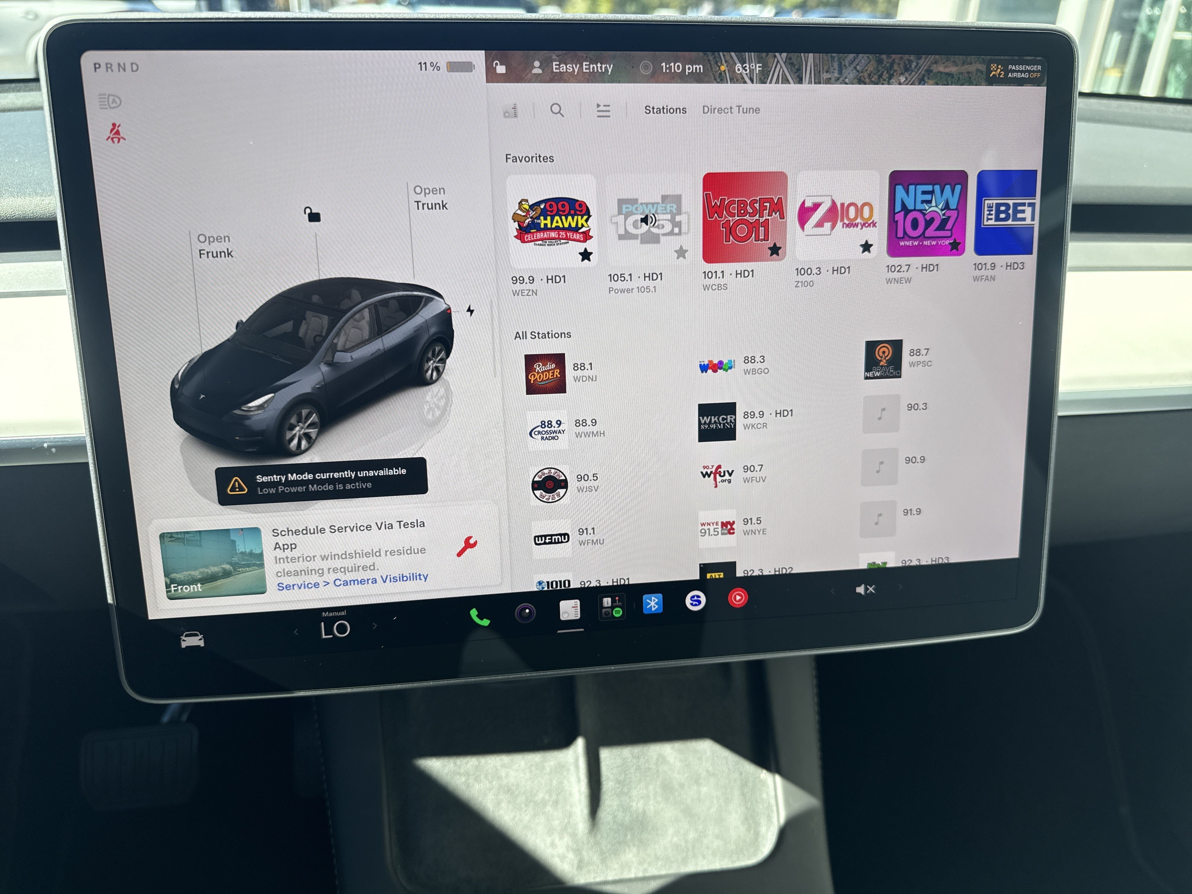 Used 2024 Tesla Model Y Long Range AWD/4WD image 24