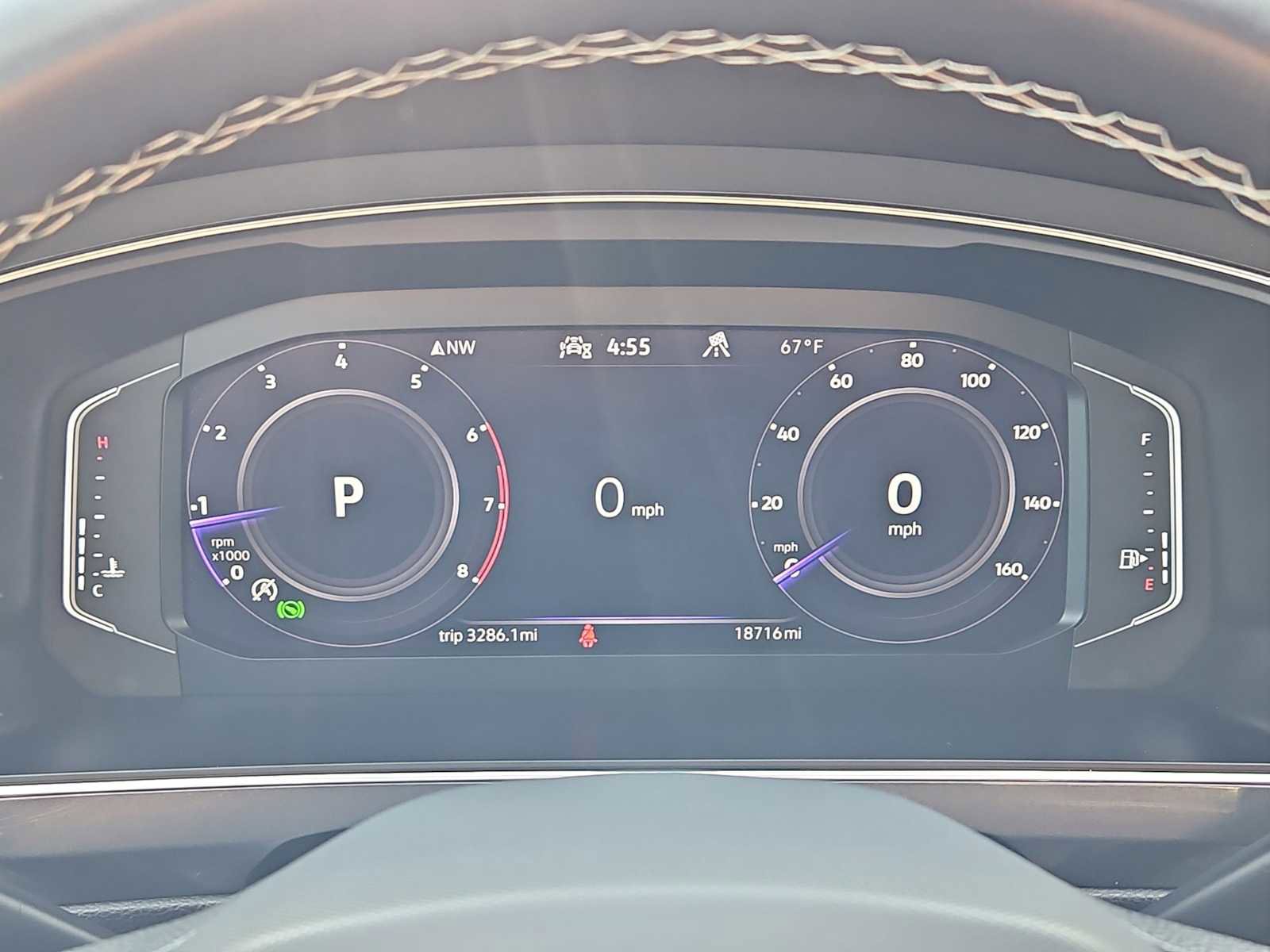 Certified 2023 Volkswagen Tiguan SEL R-Line image 36