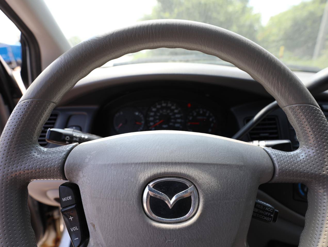 Used 2003 MAZDA MPV LX-SV FWD image 18