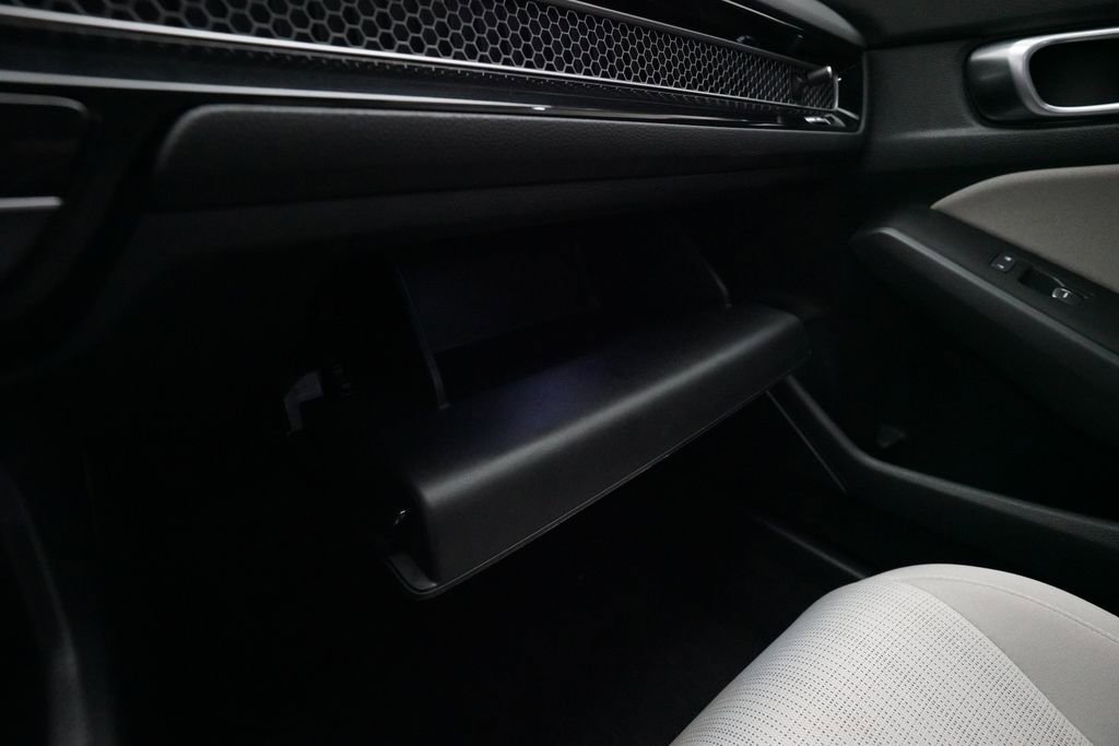 Used 2023 Honda Civic LX image 29