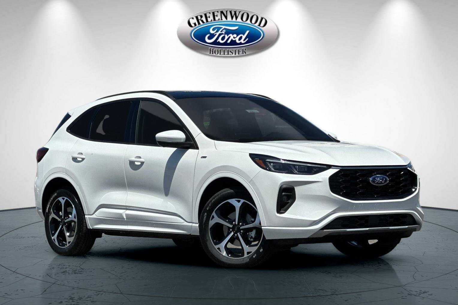 New 2024 Ford Escape ST-Line Select w/ Tech Pack #2 image 2