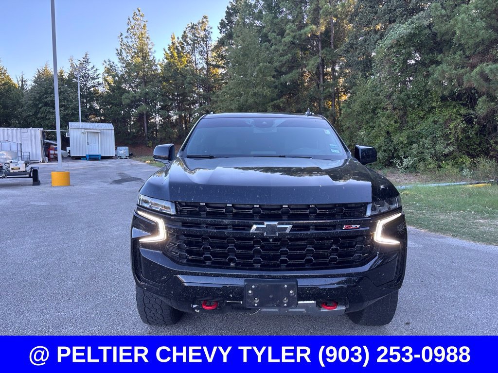 Used 2023 Chevrolet Suburban Z71 w/ Z71 Off-Road Package AWD/4WD image 2