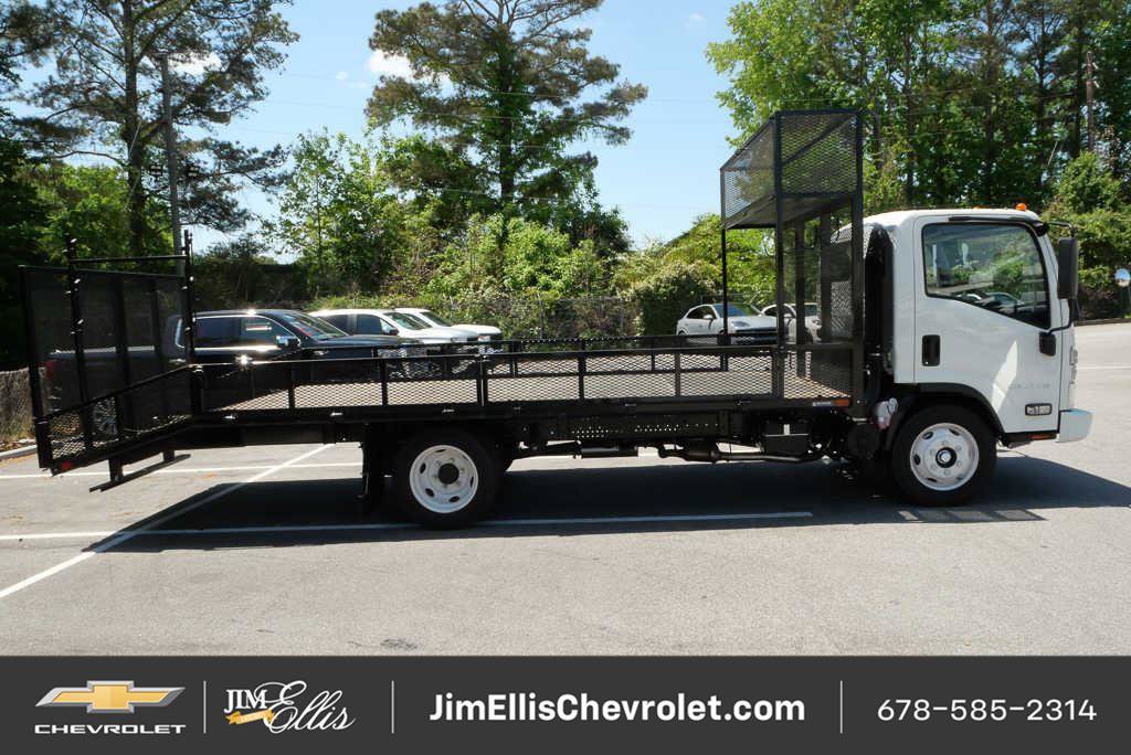 New 2025 Chevrolet Low Cab Forward 5500XG RWD image 2
