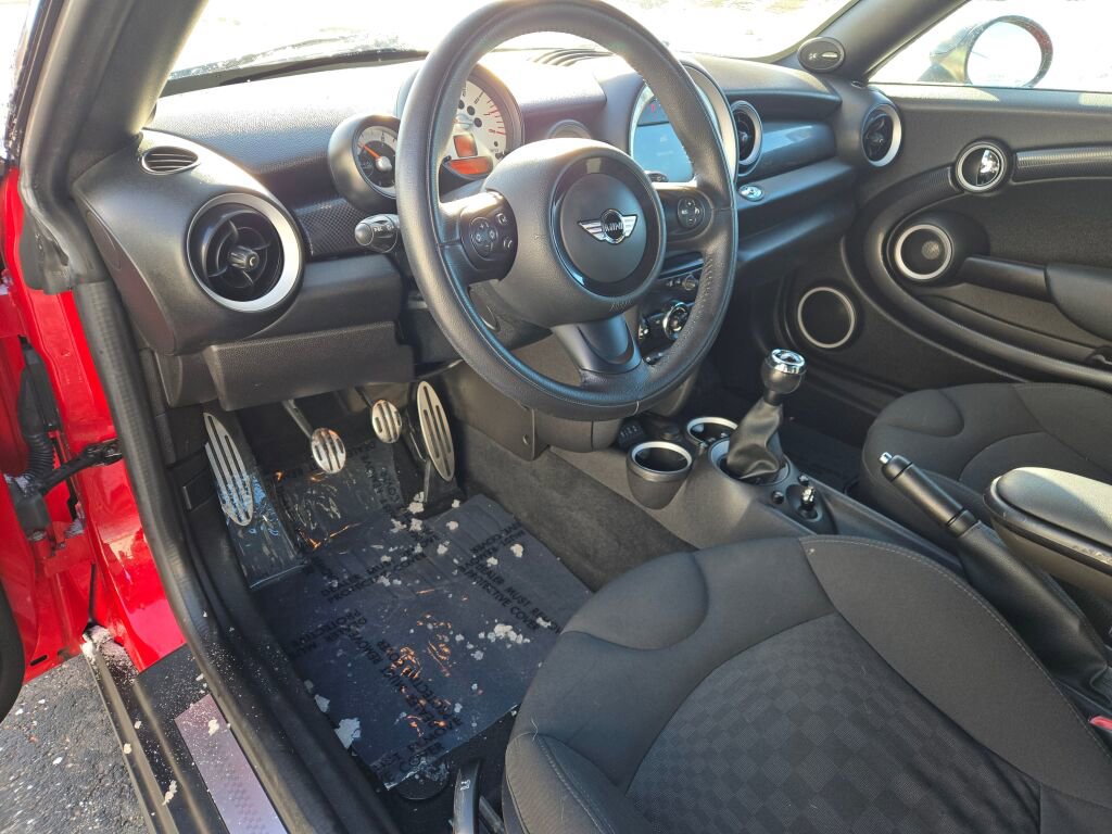 Used 2014 MINI Cooper Roadster S image 14