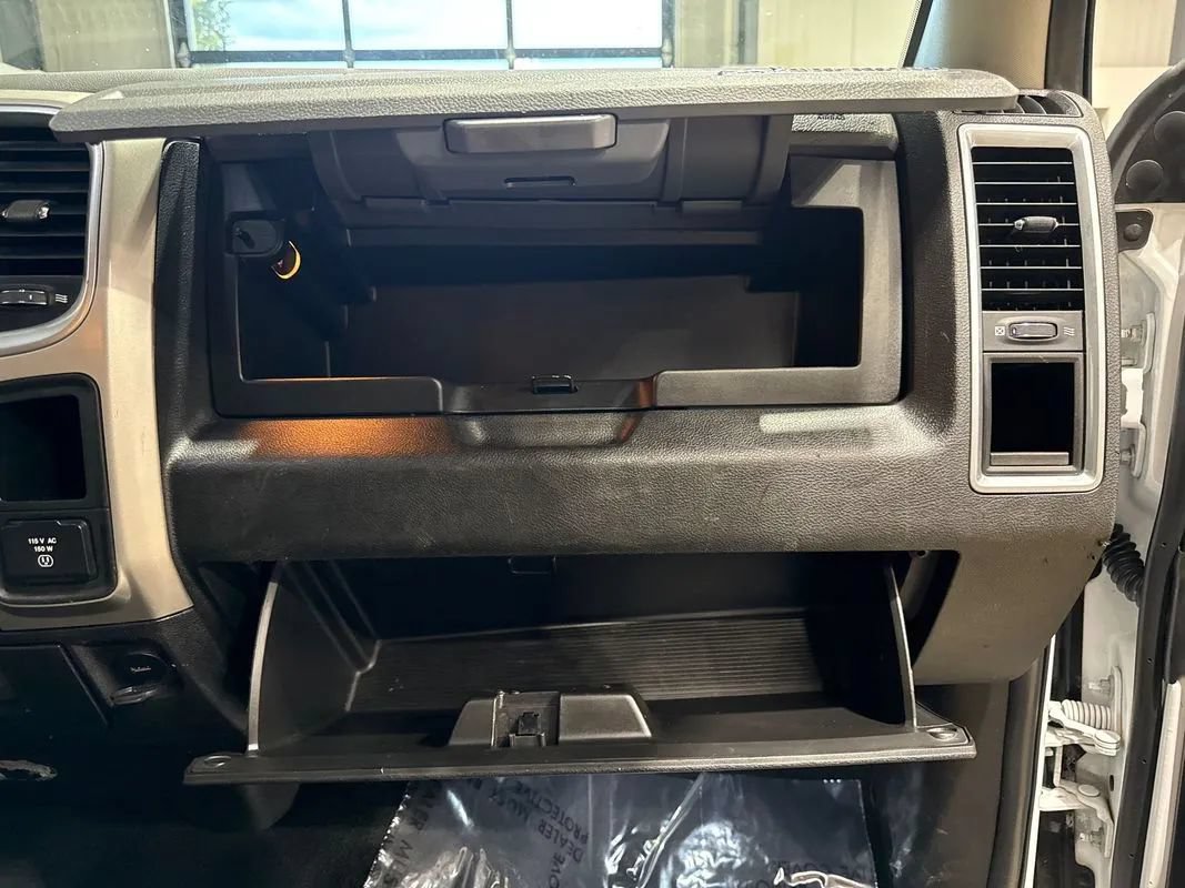Used 2019 RAM 1500 Big Horn AWD/4WD image 82